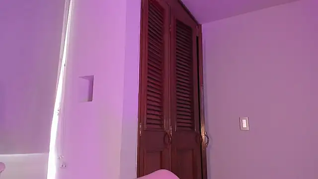 XXX chat uživo modela Londonttipton