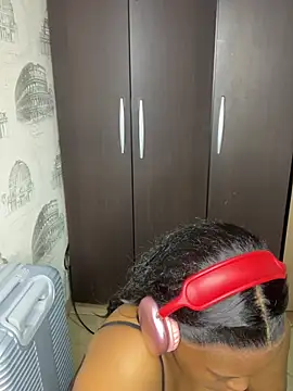 BellabootieのライブXXXチャット