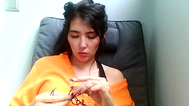 Luneyaa Adlı Modelin Canlı XXX Sohbeti