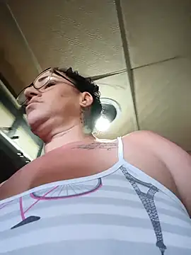 Chat XXX en directo de tugordita-hot