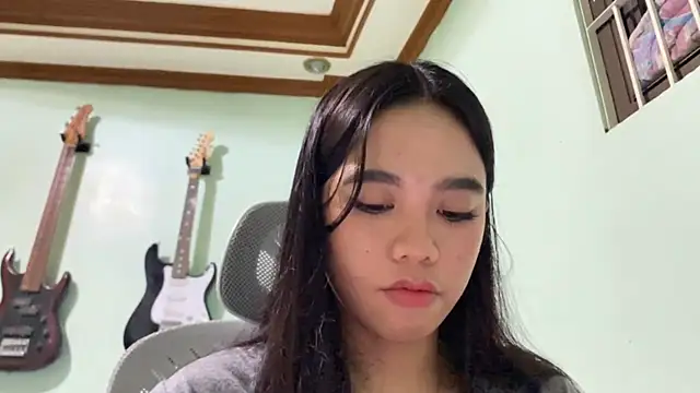 LoisKoski Chat XXX live