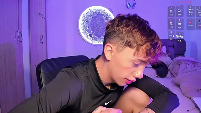 XXX chat uživo modela Timothy_ros