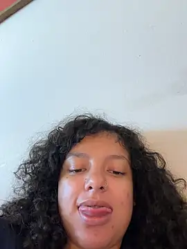 Czat XXX na żywo – allybluee777