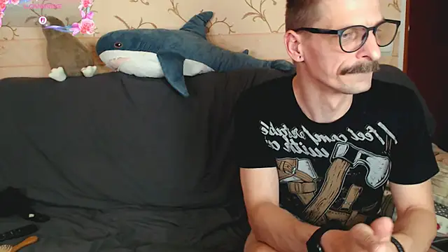 CozyCurves live XXX chat