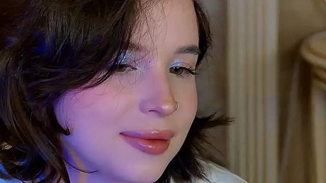 LanaLedger Chat XXX live