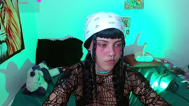 Divinejewel69's Live XXX Chat