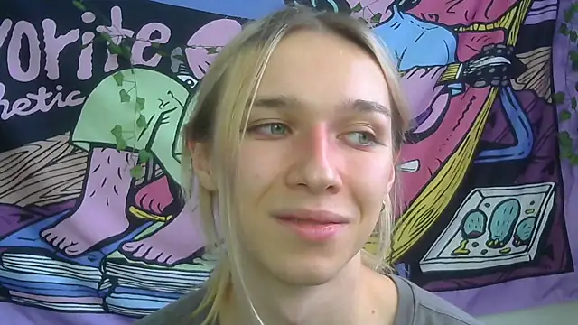 icebenz Chat XXX in diretta