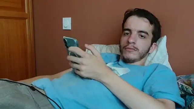 Chat +18 de Tombgy07 ao vivo