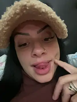 Chat XXX ao vivo de belababyy