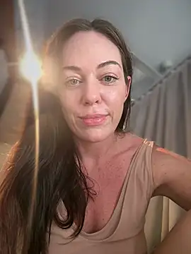 TheloWorldTravels Chat XXX live