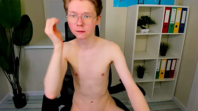 DanielSanders live XXX chat