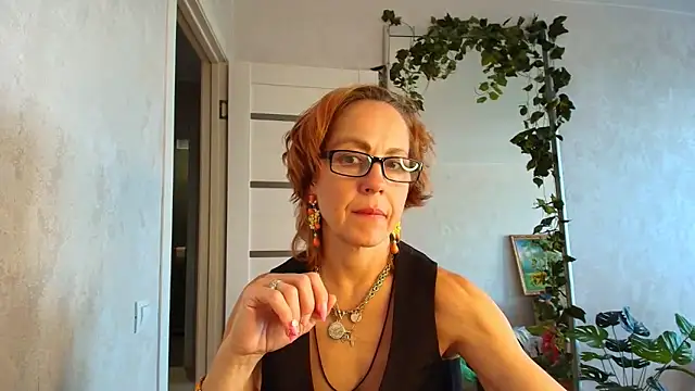 LioraWeiss – Naživo XXX chat