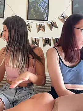 RussianGirls_ Chat XXX in diretta