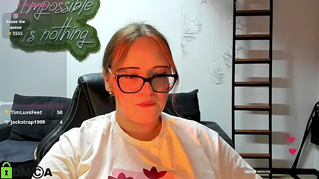 Chat XXX en directo de JuliNy_x