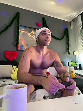Mohdollmen élő XXX-chatje