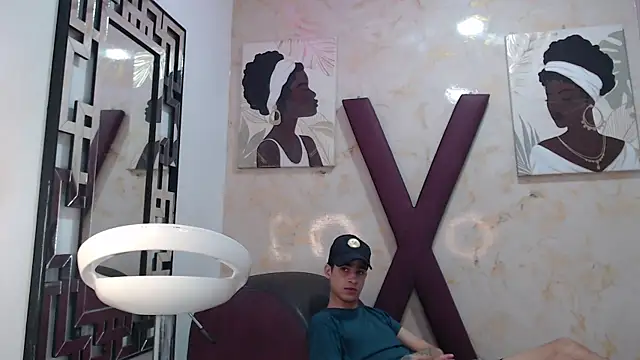 GOLDEN_BOSS 现场XXX聊天