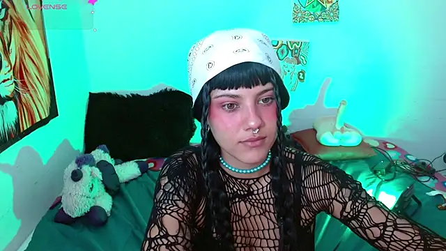 Divinejewel69のライブXXXチャット