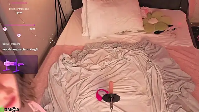 lilly_Cherry_'s Live XXX Chat