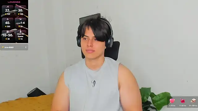 Thom_Ohtani Chat XXX in diretta