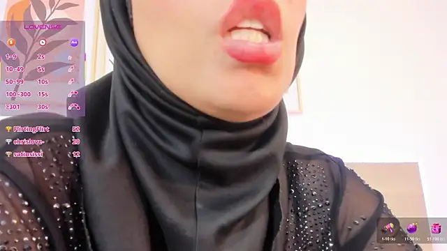 XXX chat uživo modela hanajameela