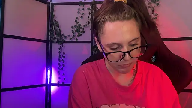Diana_Flower Chat XXX live