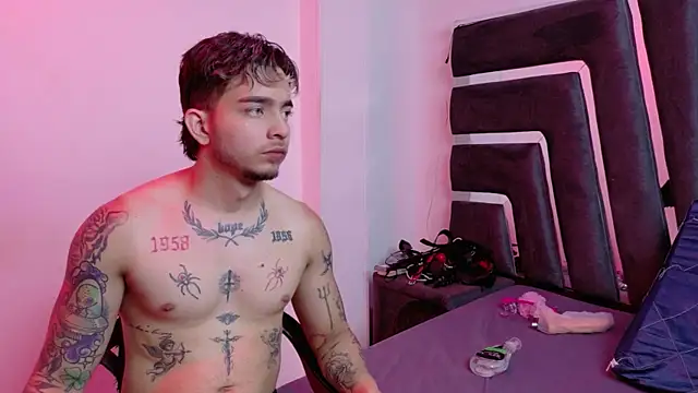 Онлайн чат XXX AliceandMax