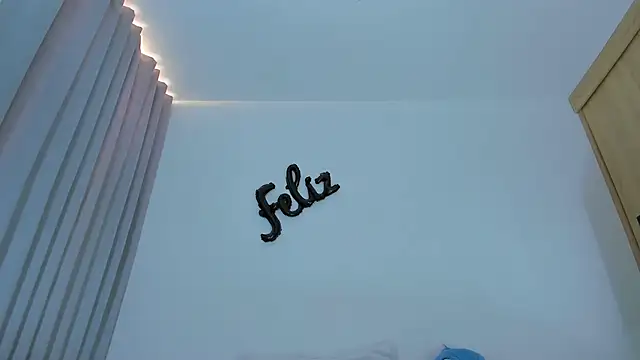 XXX chat uživo modela Austin_Bitch