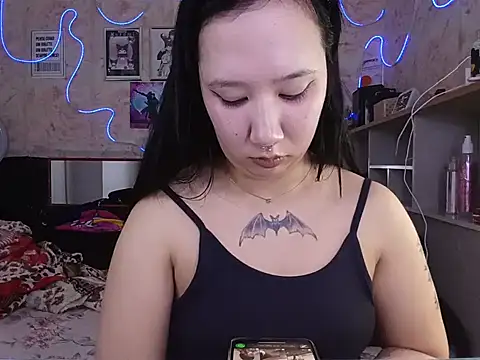 Japabaixinha Chat XXX live