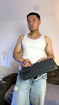 Chatroom XXX en direct de Alexander_Connor