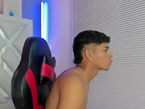 nova_mitchell7 élő XXX-chatje