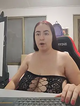 Chatroom XXX en direct de rosahills