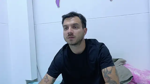 Santhiago_Jonnesn Live XXX chat