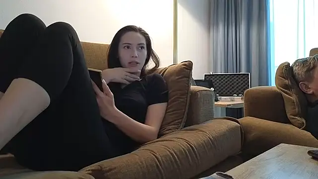 צ'אט XXX בשידור חי של EvaSmith77777