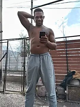 28Conejo31's Live XXX Chat