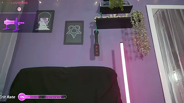 Velvet_Dreamss' Live XXX Chat