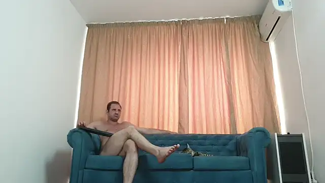 Czat XXX na żywo – BLOND_GOD