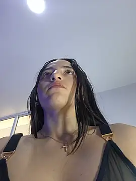 Naty_wet_17のライブXXXチャット