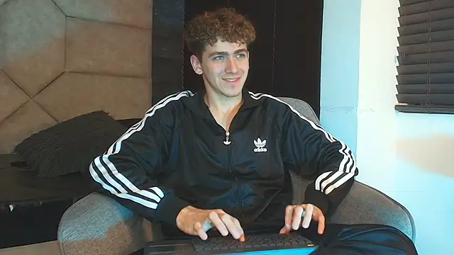 Chat XXX Live Tyler_Mcrey