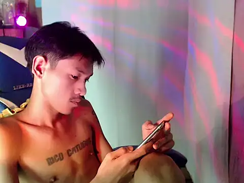 Chatroom XXX en direct de riks_tyler