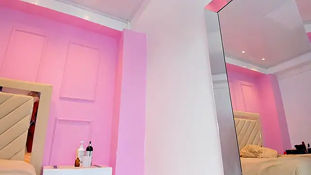 IRINA_PALVIN live XXX chat