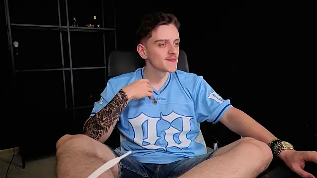 Онлайн чат XXX FelixStarkk