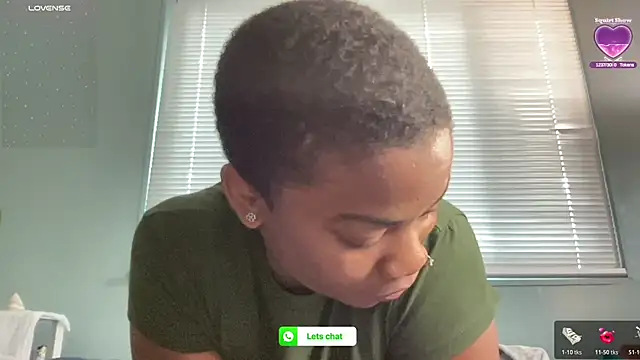 PetiteWetn Live XXX chat