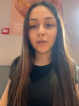 دردشة EvelynFly الجنسية المباشرة