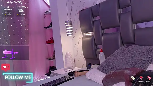 PittAndLunaan Live XXX chat
