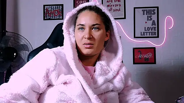 AlisaFrost Live XXX-Chat