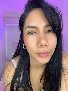 Chat +18 de ArianaReynoldss ao vivo