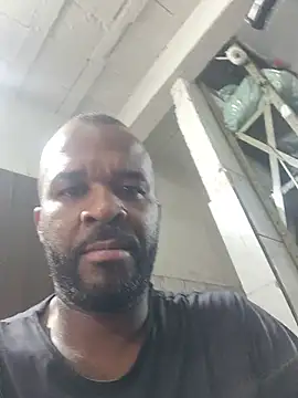Ricardokalll webcam show