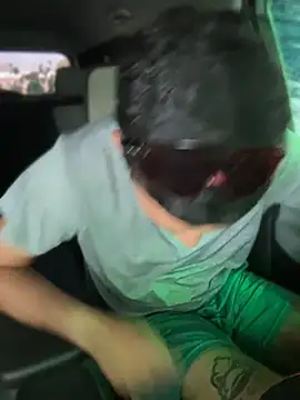 StrokingDaddy4: διαδικτυακό σόου στην κάμερα