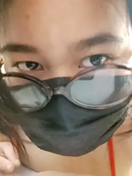 Chat +18 de mini27mimi ao vivo