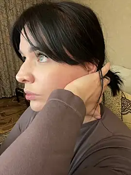 Poly_Nick Live XXX-chat